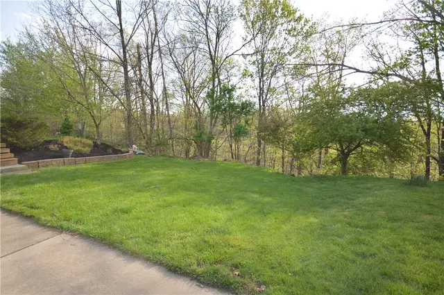 9513 Saratoga Dr gallery image 24