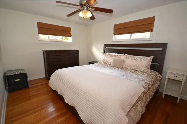 9513 Saratoga Dr gallery image 26