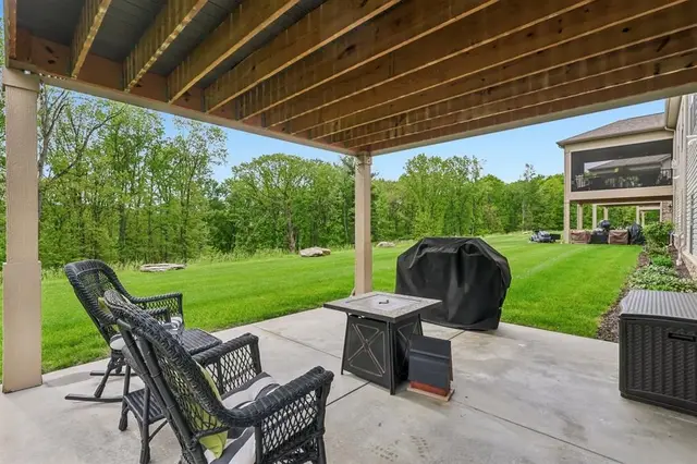 952 Copper Creek TRAIL gallery image 6