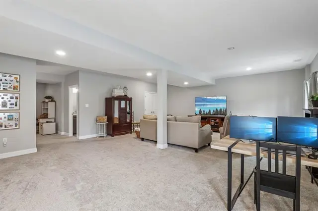 952 Copper Creek TRAIL gallery image 16