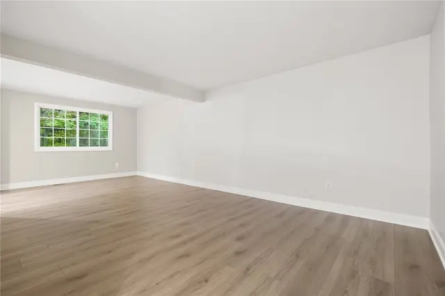 9574 Toft Ct gallery image 4