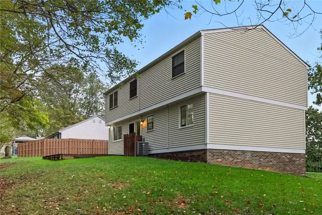 9574 Toft Ct gallery image 14