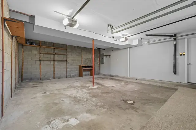 9574 Toft Ct gallery image 22