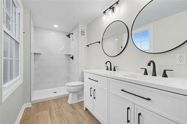 9574 Toft Ct gallery image 25
