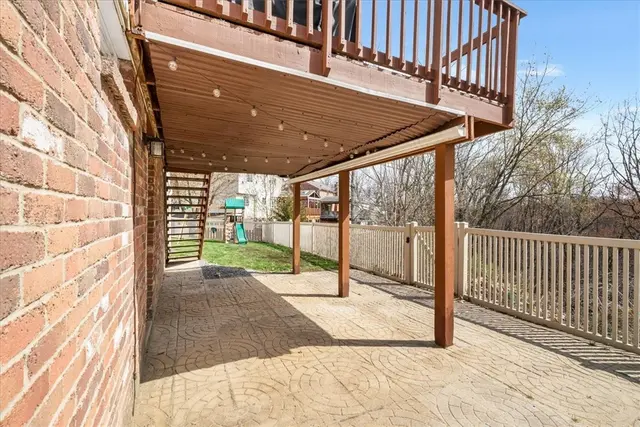 960 Broad Meadow Dr gallery image 36