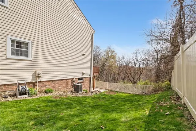 960 Broad Meadow Dr gallery image 38