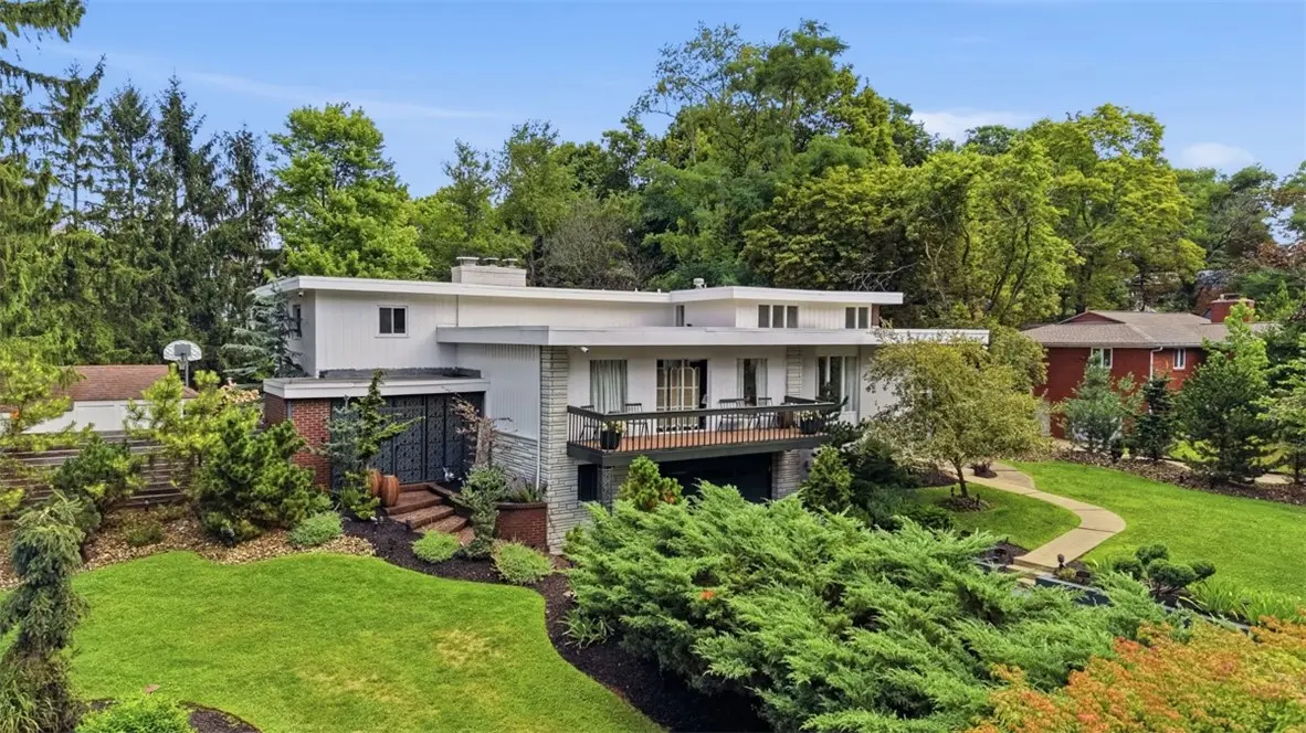 9687 Babcock Blvd