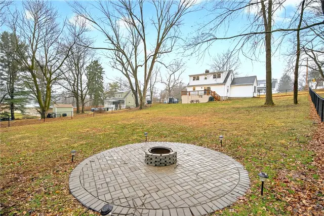 9720 Bellcrest Road gallery image 45