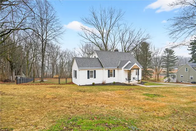 9720 Bellcrest Road gallery image 49