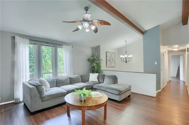 98 Buckhill Rd gallery image 9