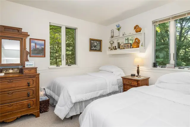 9824 Brant Ave Ext gallery image 11