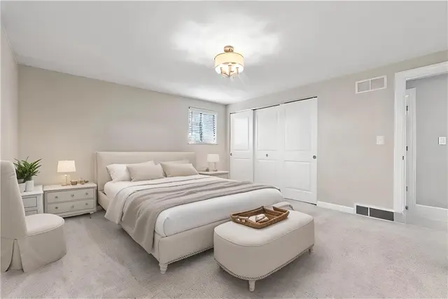 9886 Neuhart Blvd gallery image 18
