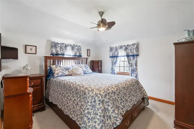 992 Willow Dr gallery image 23
